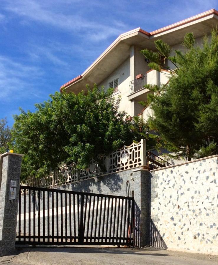 Alba Serena Santa Caterina Dello Ionio Marina 外观 照片