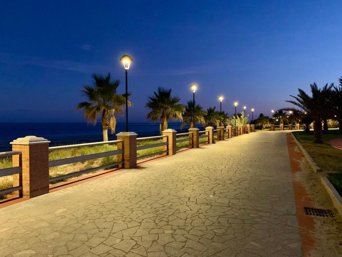 Alba Serena Santa Caterina Dello Ionio Marina 外观 照片